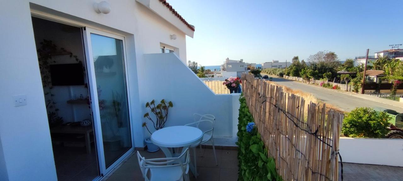 Thalassa Seaside Boutique Beach Apartment Polis Eksteriør billede