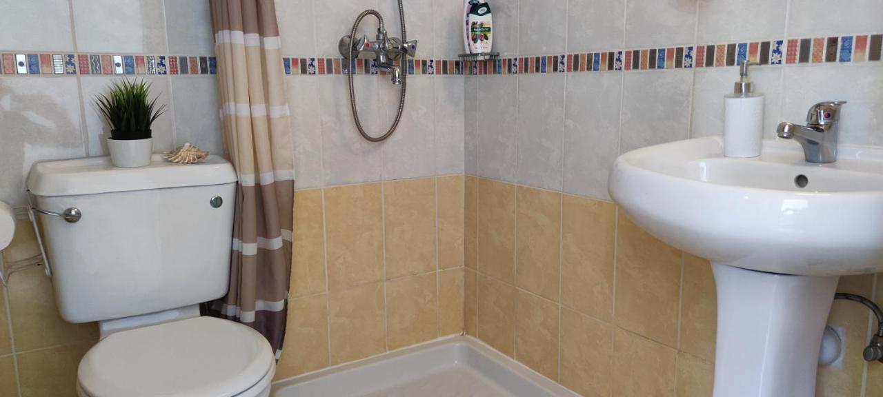 Thalassa Seaside Boutique Beach Apartment Polis Eksteriør billede