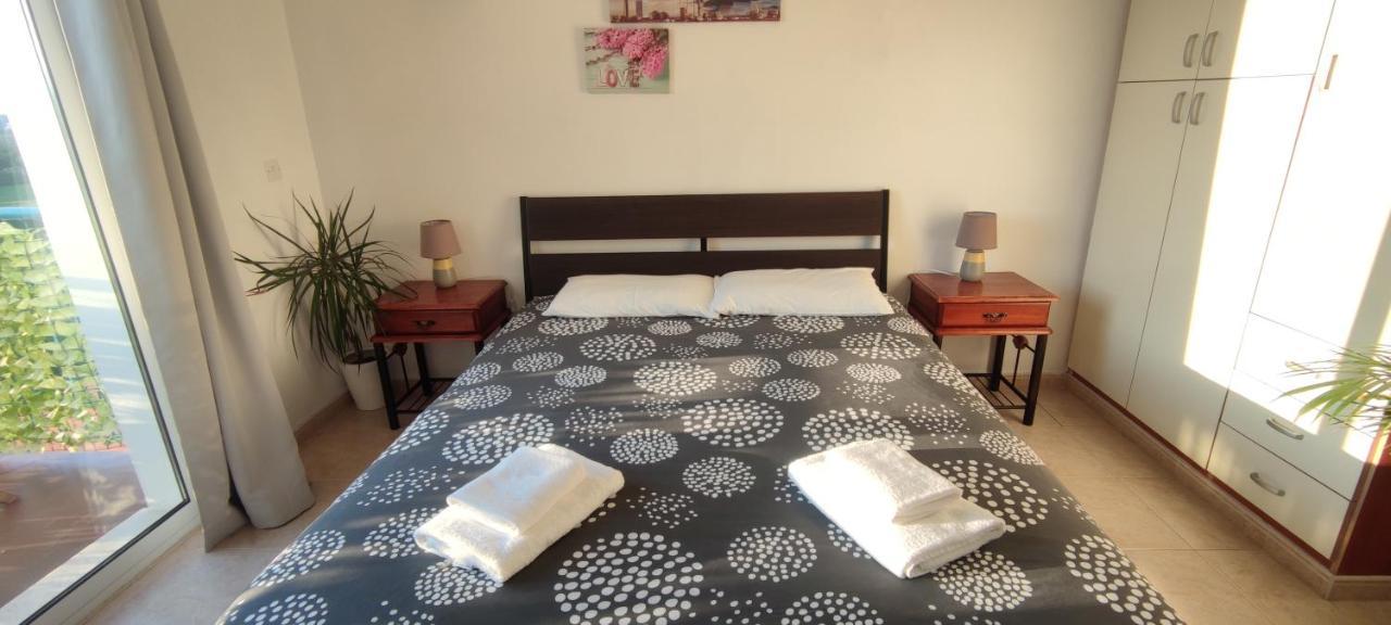 Thalassa Seaside Boutique Beach Apartment Polis Eksteriør billede