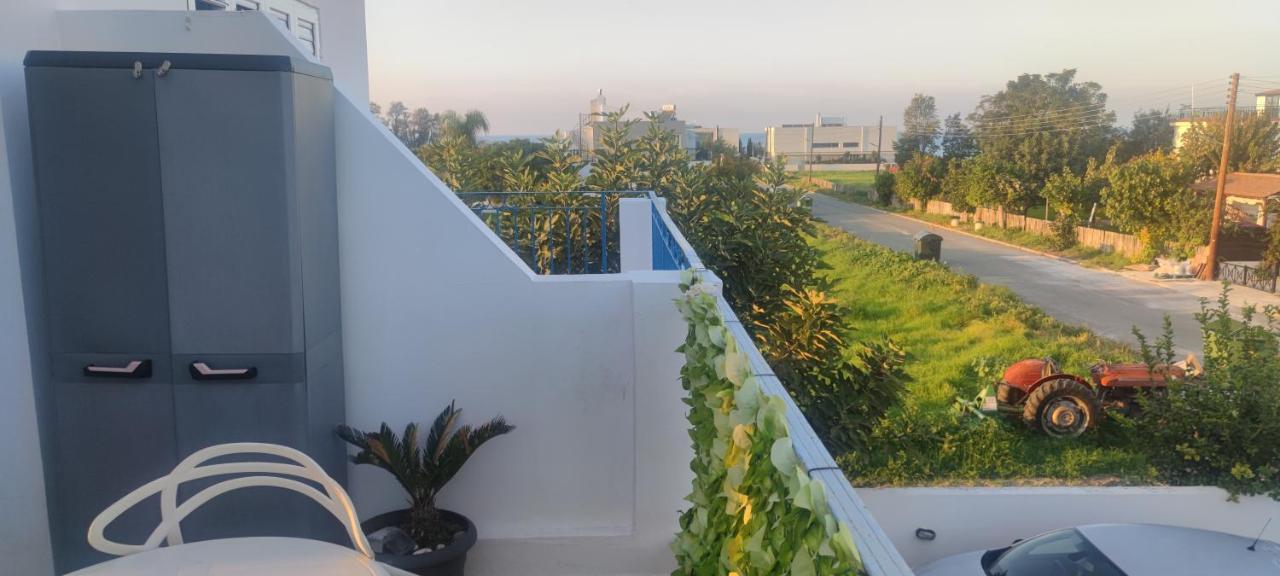 Thalassa Seaside Boutique Beach Apartment Polis Eksteriør billede